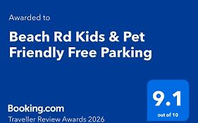 Beach Rd Kids & Pet Friendly Free Parking